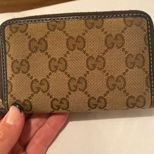 Gucci wallet